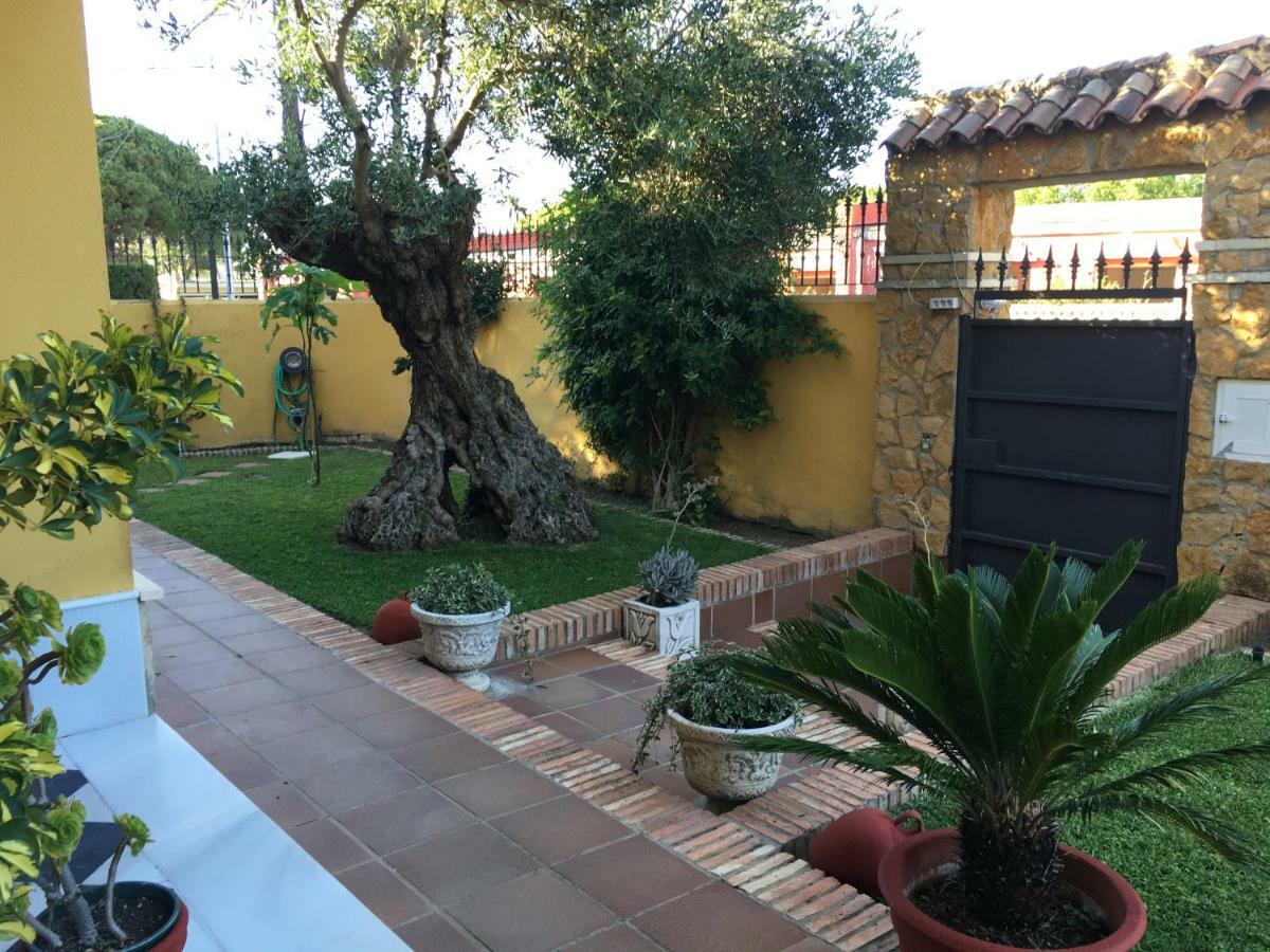 Villa La Jara El Puerto de Santa Maria Bagian luar foto