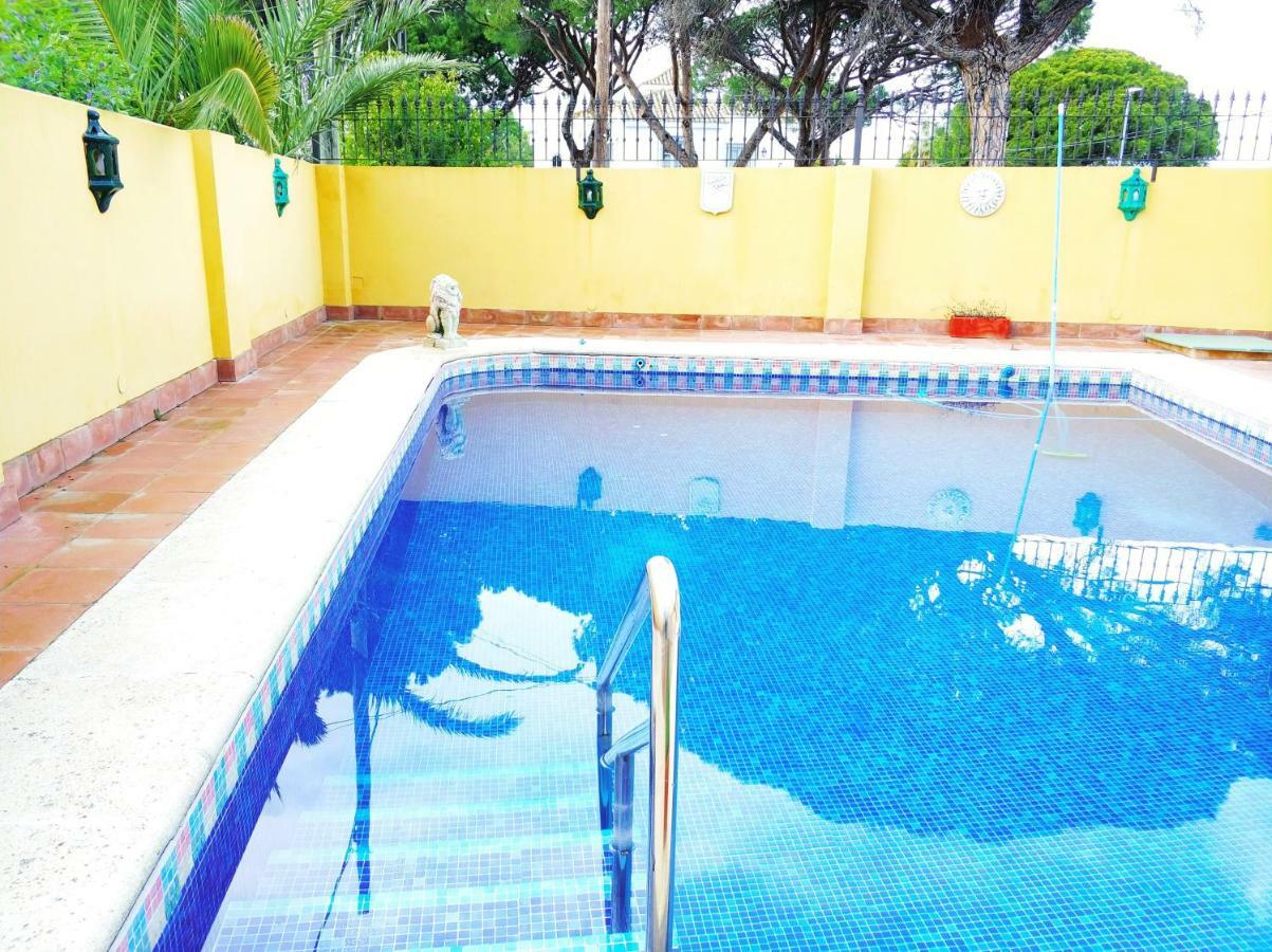 Villa La Jara El Puerto de Santa Maria Bagian luar foto